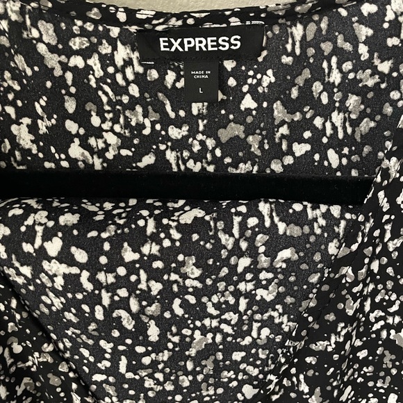 Express top - Picture 3 of 3